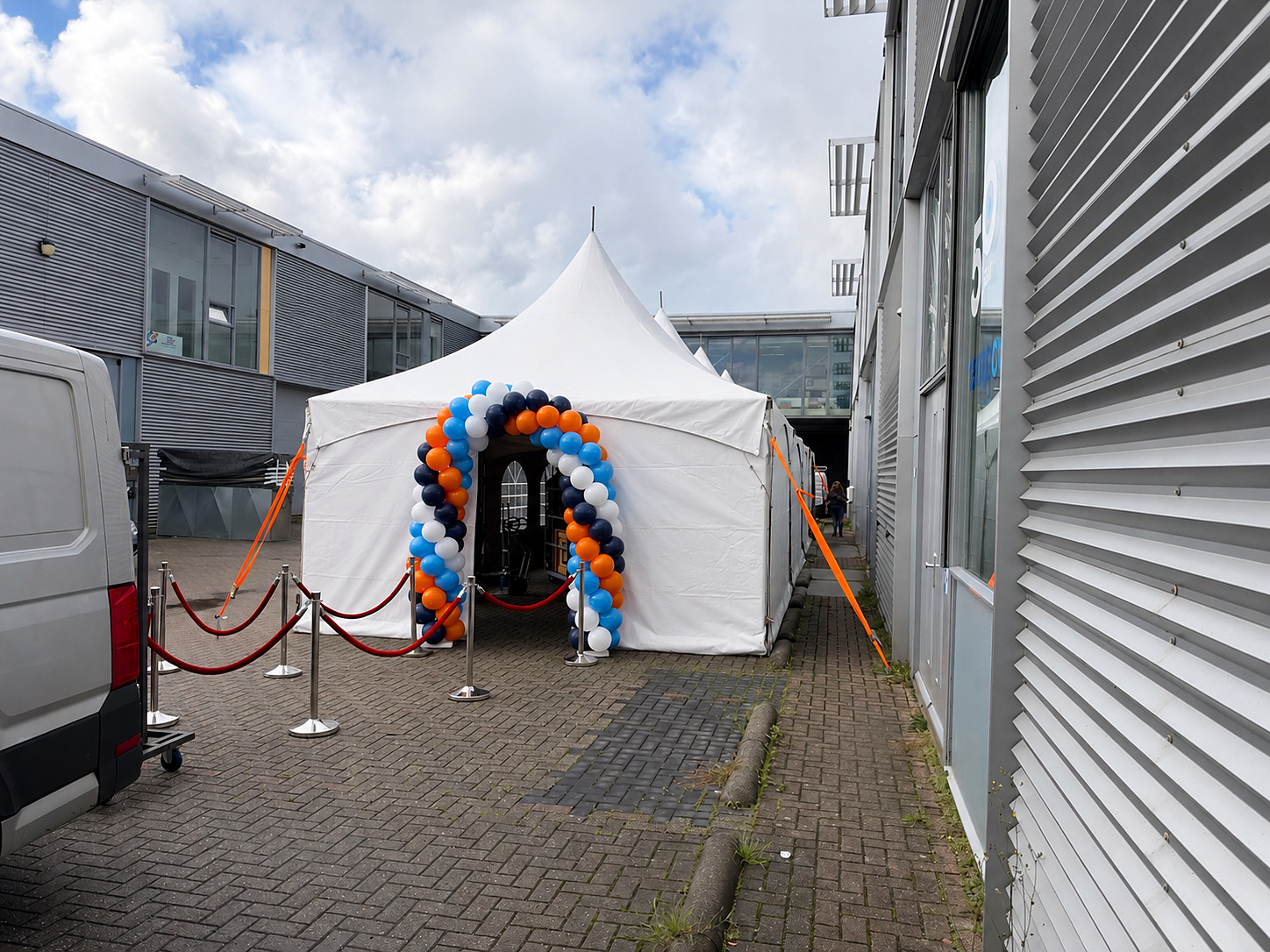 Premium PVC pagoda tent 5m x 10m (assembly included) - image 4